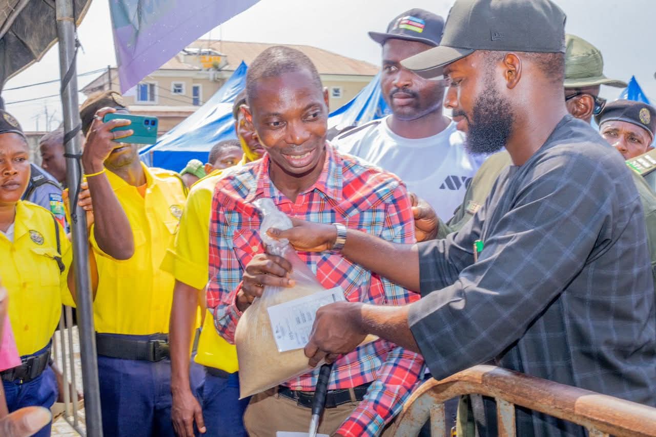 Agege Holds 3rd 50% Discount Food Market